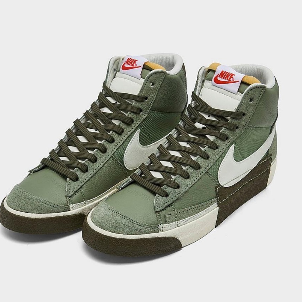 NIKE Blazer Mid 77 Pro Club